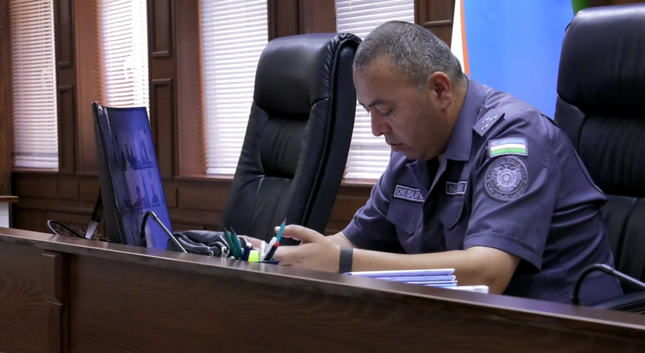 Navoiy viloyati IIB boshlig'ining o'rinbosari huzurida tanqidiy-tahliliy ruhdagi sarhisob …